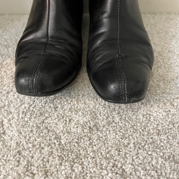MUNRO Black Leather Ankle Heeled Boot Size 6.5 - Picture 12 of 13
